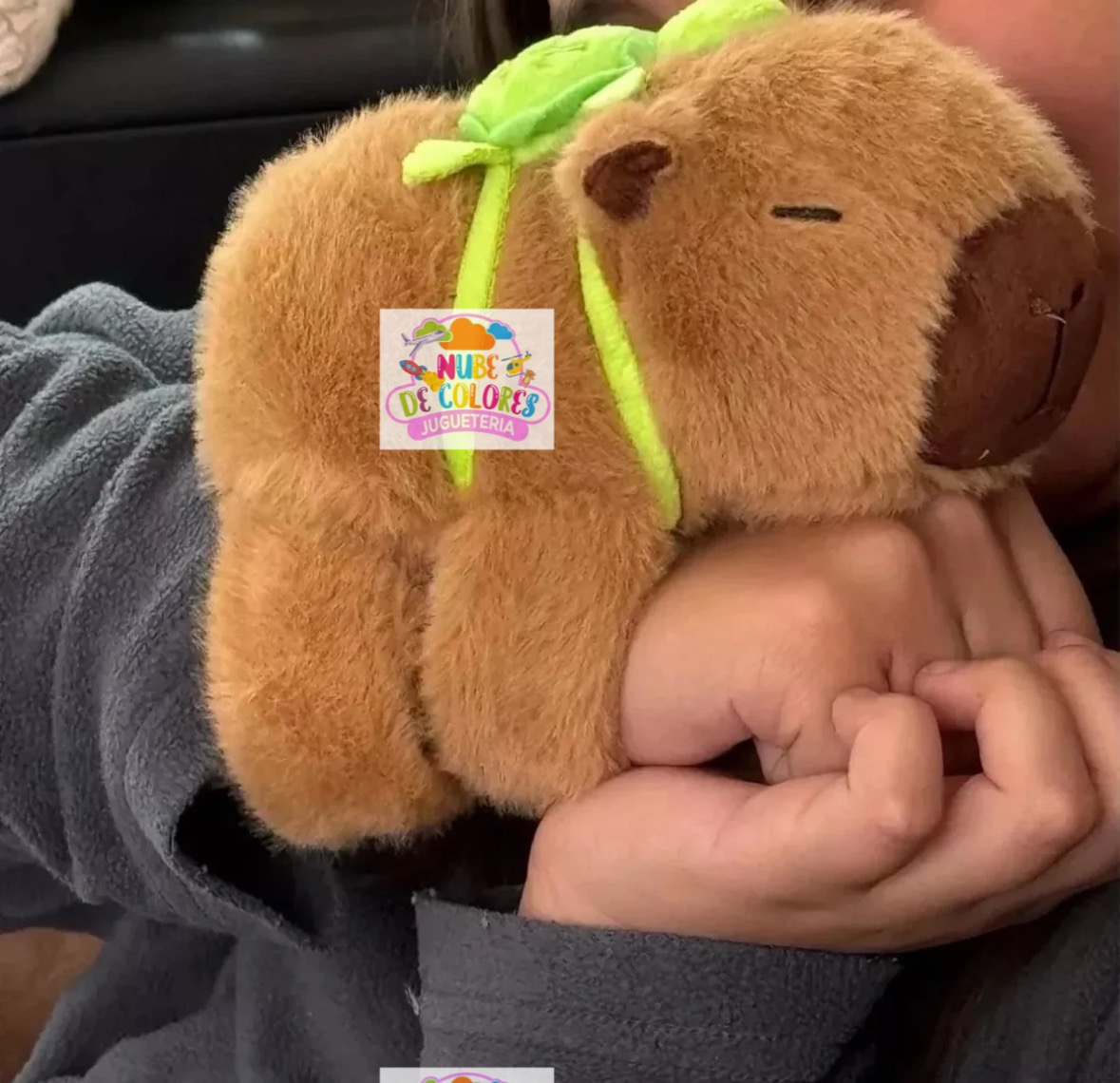 PELUCHE PULSERA CAPYBARA